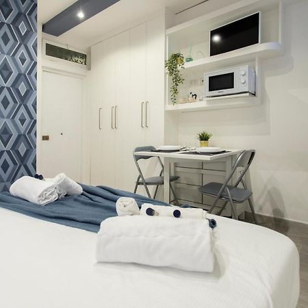 Nina - Tiny Suite In Trastevere Rome Buitenkant foto